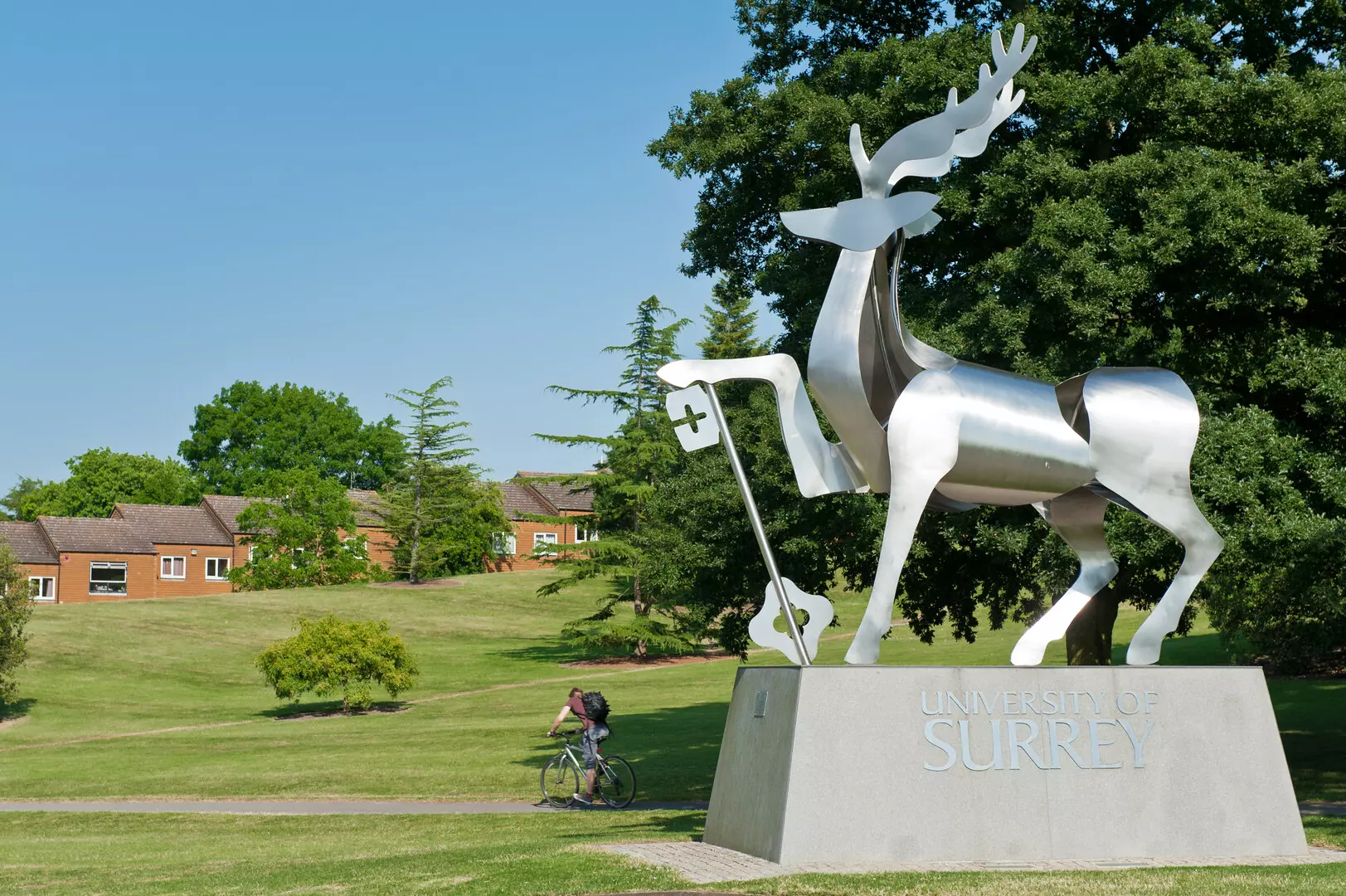 Why International Students Choose University of Surrey: 9 Powerful Reasons That Make It Hard to Say No